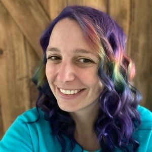 Meet your Posher, Tesa